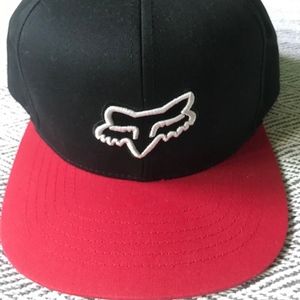 Mens Fox Snapback Black Red NWT
